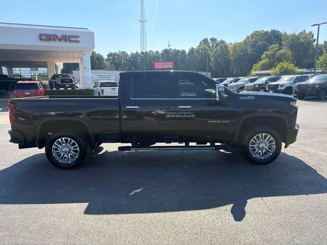 Used 2022 Chevrolet Silverado 2500 High Country w/ Z71 Off-Road Package AWD/4WD image 5