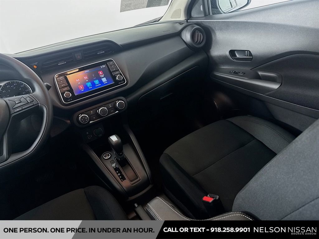 Certified 2025 Nissan Kicks Play S FWD image 21