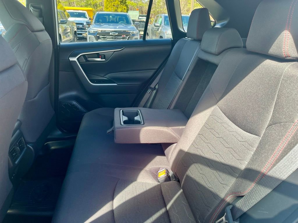 Used 2024 Toyota RAV4 SE w/ Weather & Moonroof Package image 26