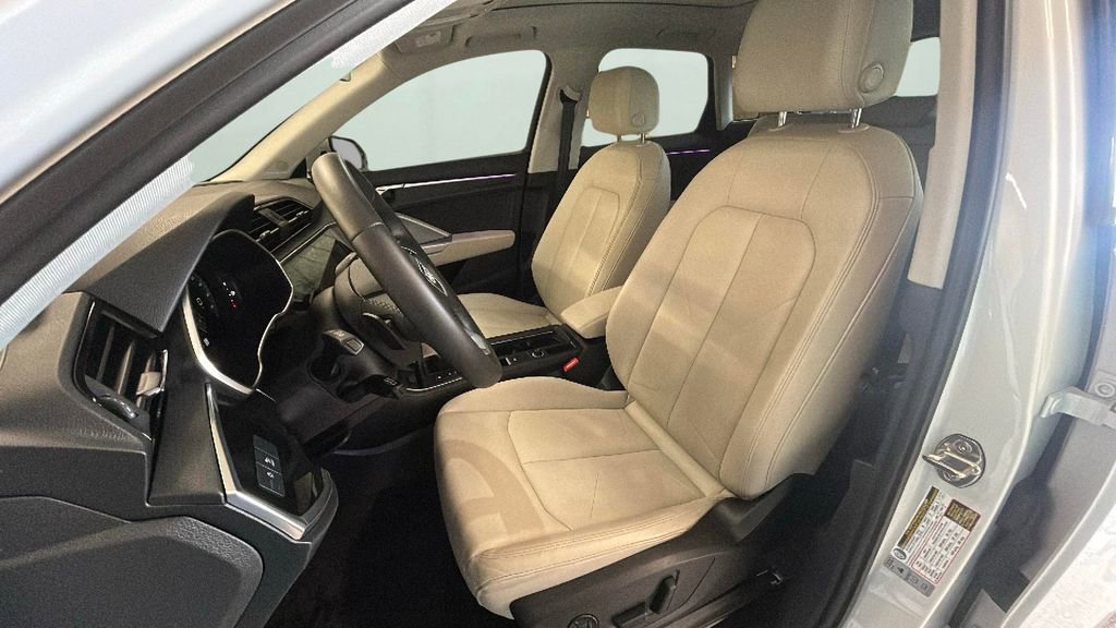 Used 2025 Audi Q3 2.0T Premium Plus image 13