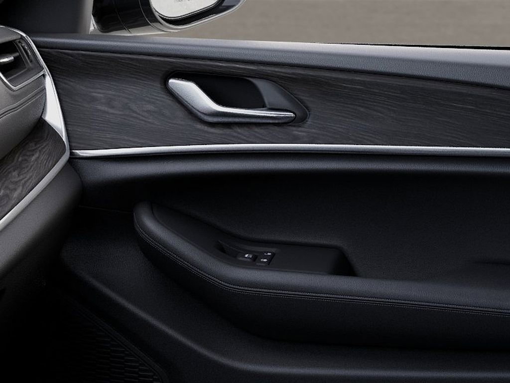 New 2025 Jeep Grand Cherokee L Limited w/ Luxury Tech Group II image 25