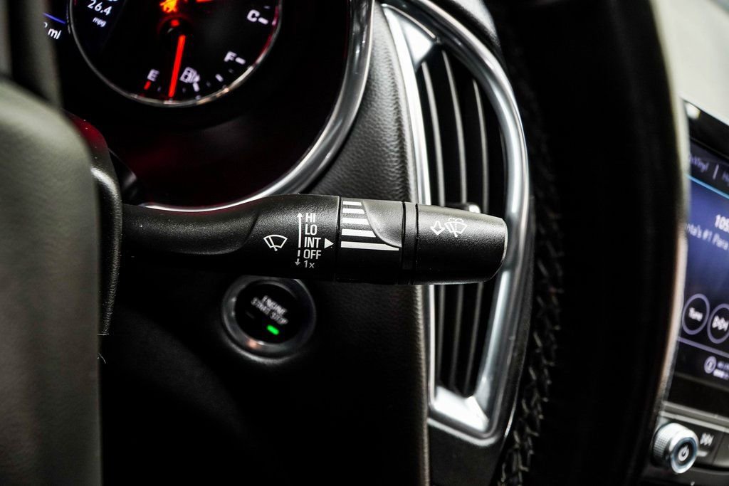 Used 2024 Chevrolet Malibu LT FWD image 34