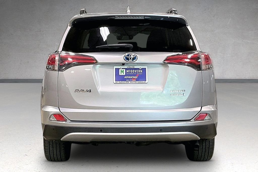 Used 2018 Toyota RAV4 Limited AWD/4WD image 5