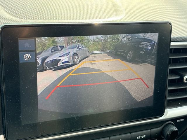 Used 2024 Hyundai Venue SEL FWD image 15