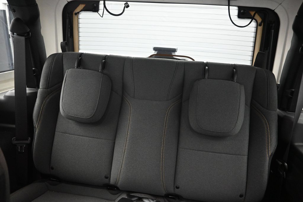 Used 2026 Jeep Wrangler Sport AWD/4WD image 14