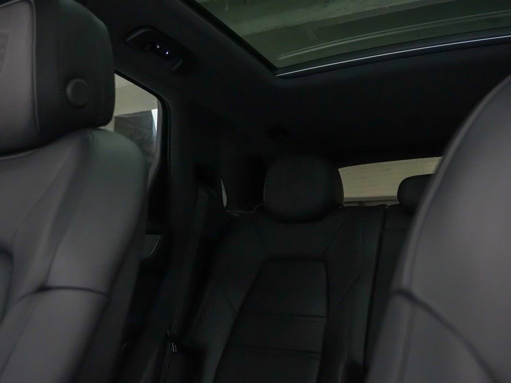New 2026 Porsche Cayenne S image 35