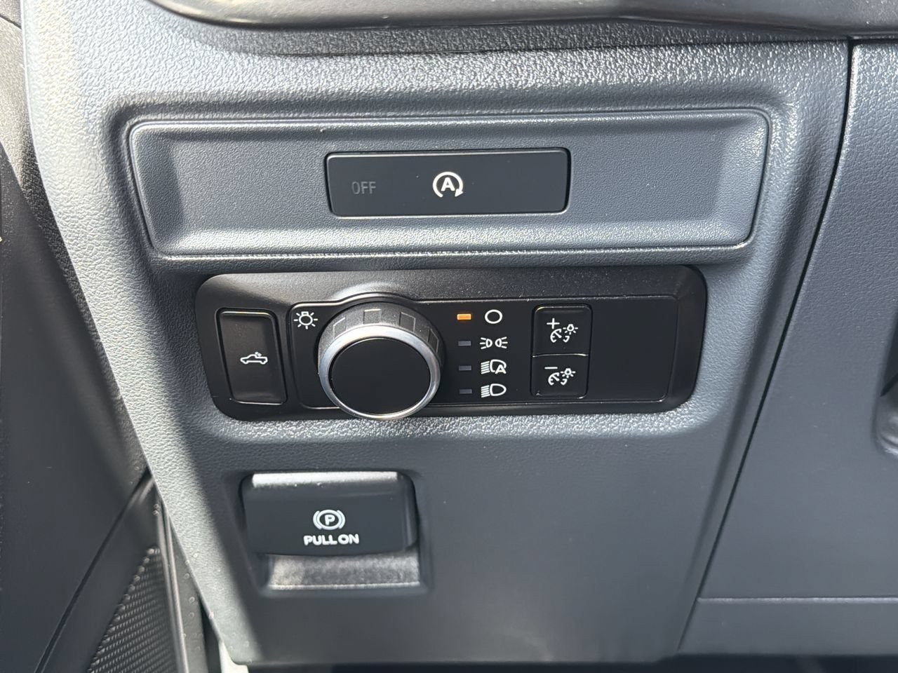 Used 2025 Ford F150 STX RWD image 23