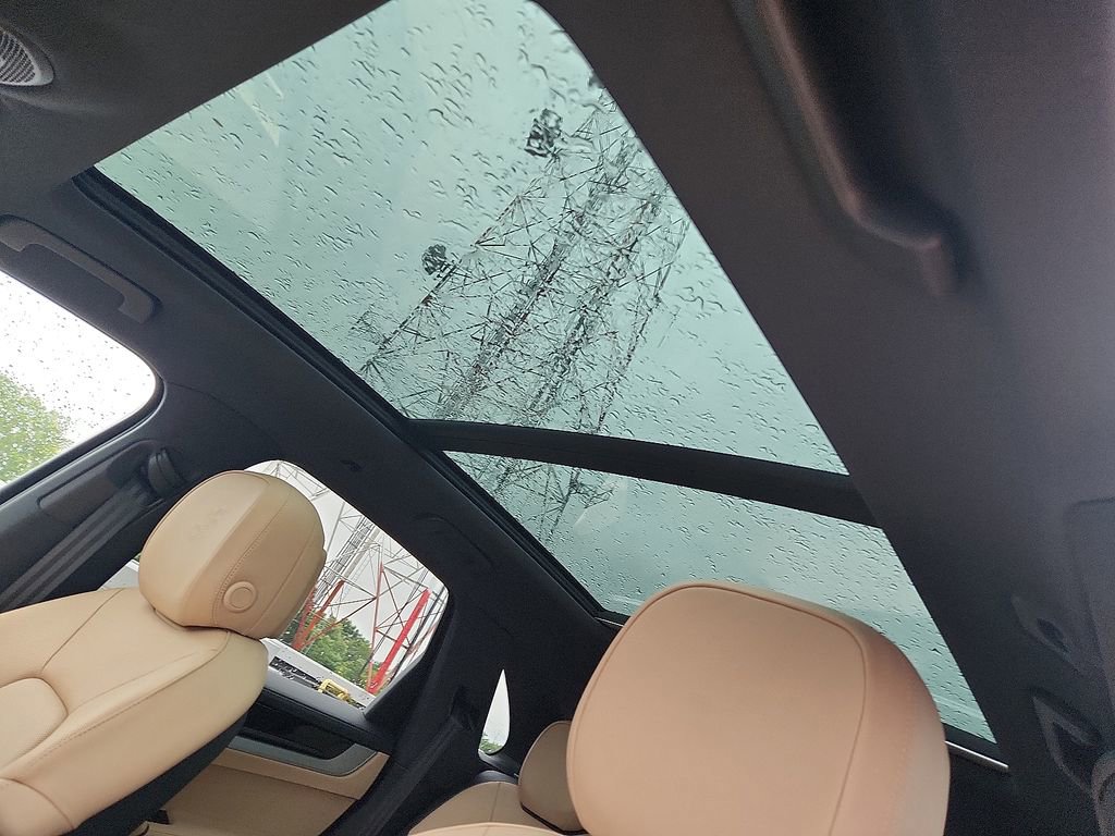 New 2025 Porsche Cayenne image 12