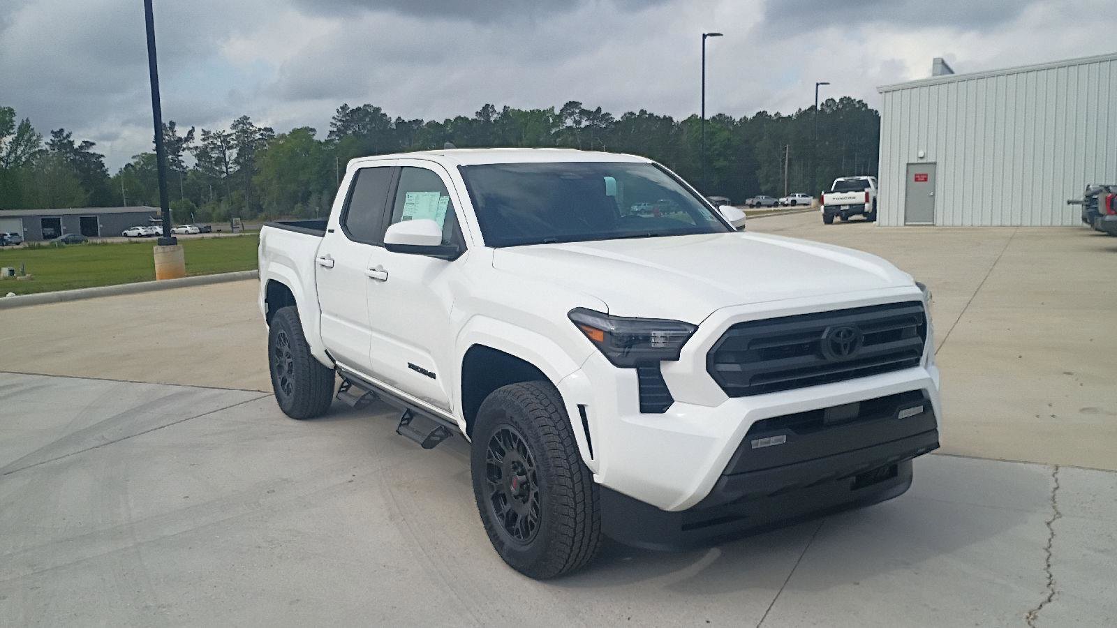 New 2026 Toyota Tacoma SR5