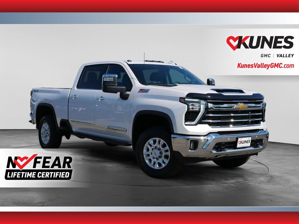 Used 2024 Chevrolet Silverado 3500 LTZ w/ LTZ Premium Package AWD/4WD image 1