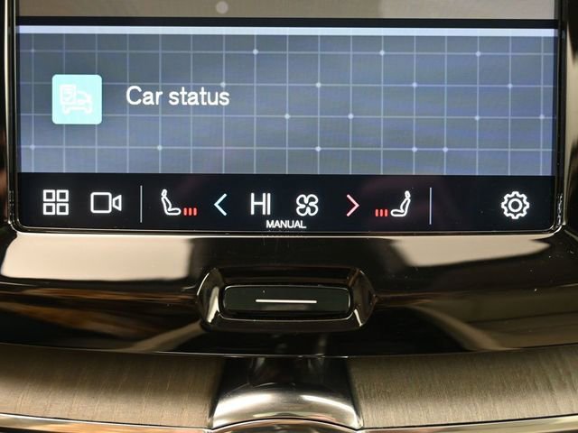 Used 2024 Volvo XC60 B5 Plus image 22