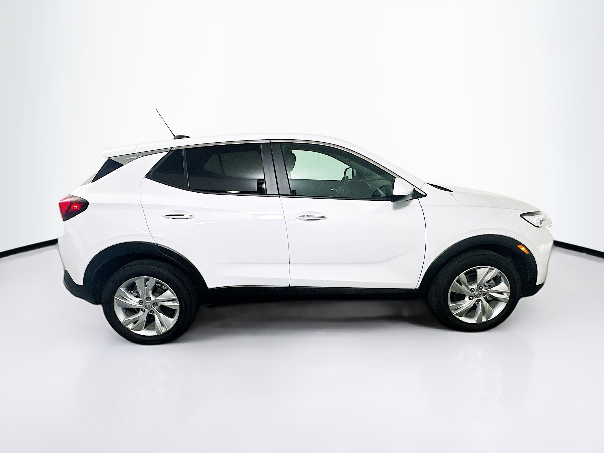 Used 2025 Buick Encore GX Preferred image 10