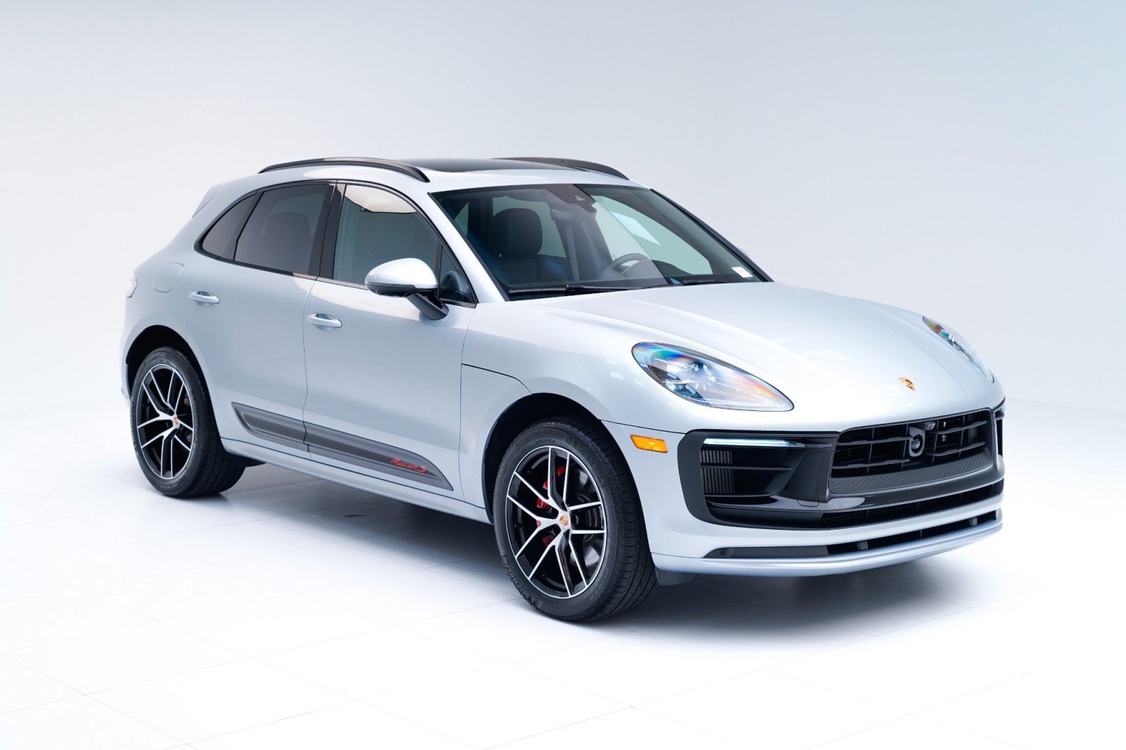 New 2026 Porsche Macan S AWD/4WD image 7