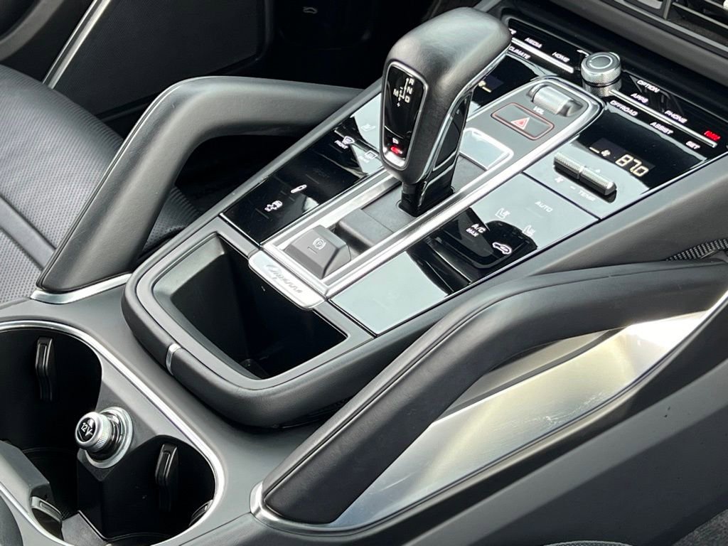 Used 2021 Porsche Cayenne Turbo image 41