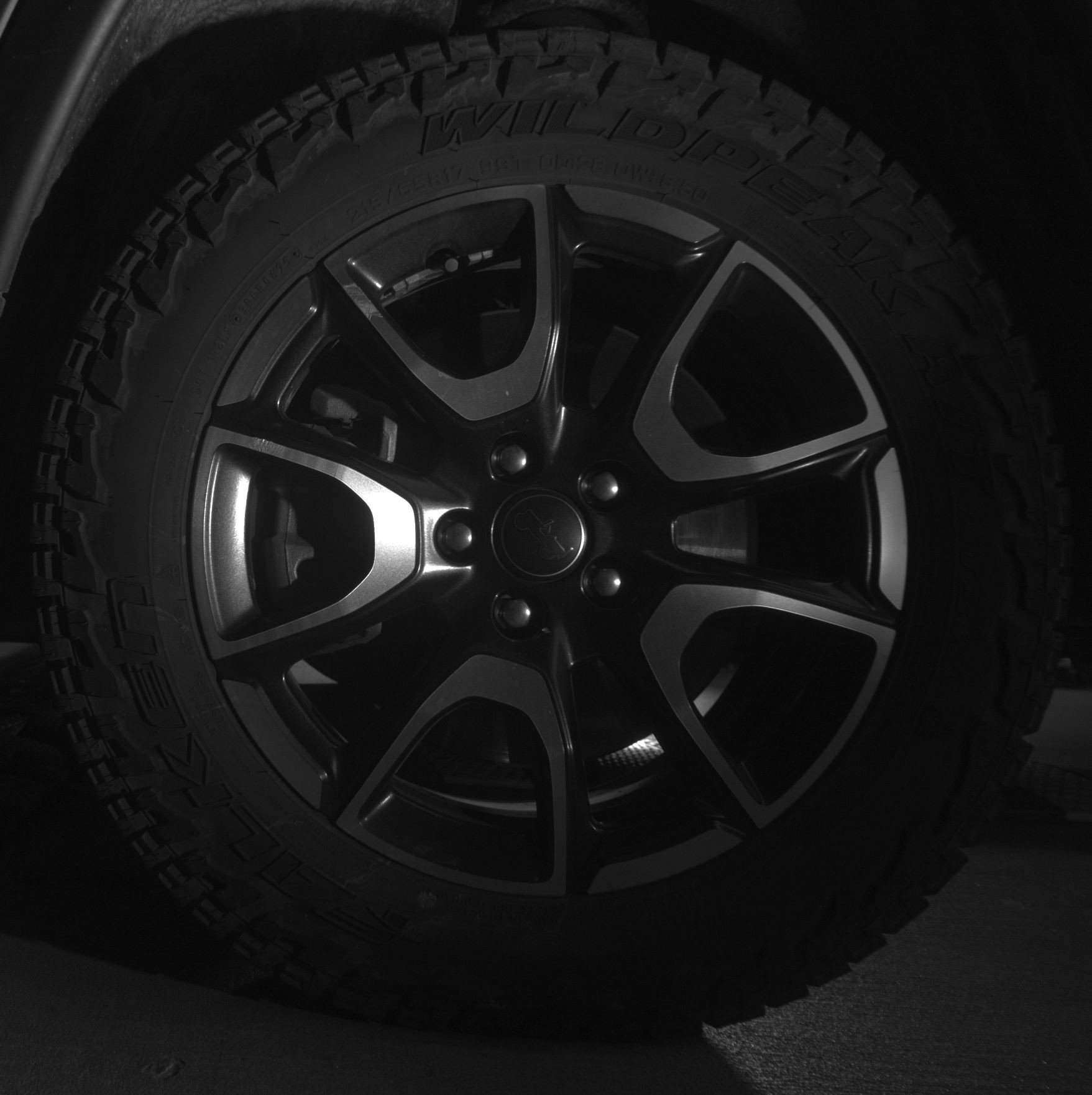 Used 2025 Jeep Compass Trailhawk AWD/4WD image 12