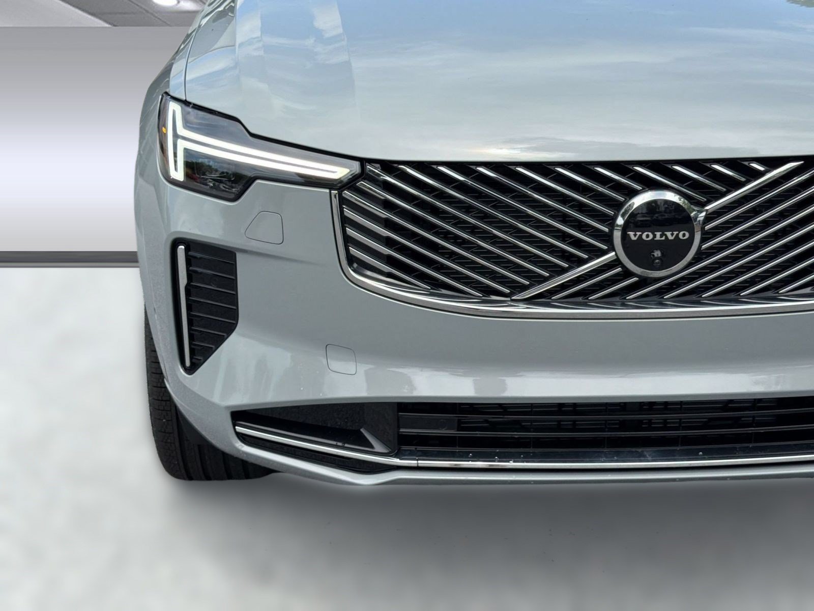 New 2026 Volvo XC90 B6 Ultra w/ Protection Package AWD/4WD image 29