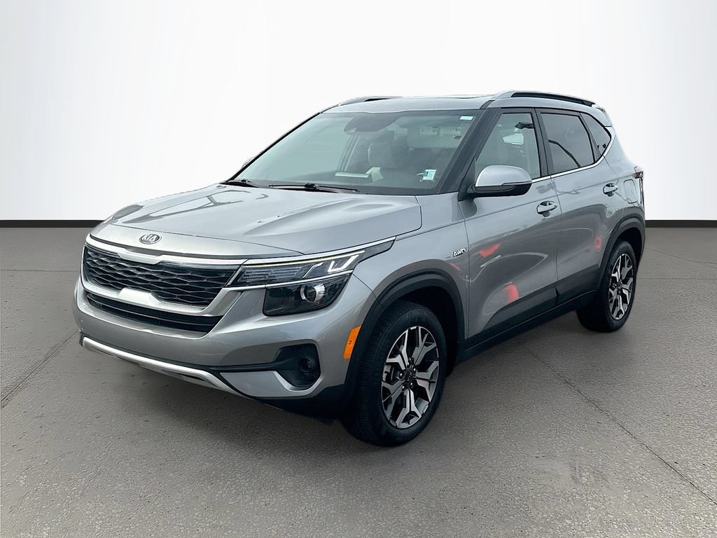 Certified 2021 Kia Seltos EX AWD/4WD image 3