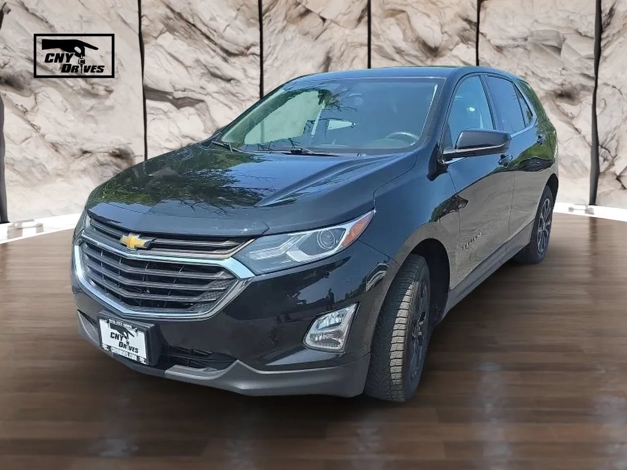 Used 2020 Chevrolet Equinox LT w/ Driver Convenience Package FWD image 1