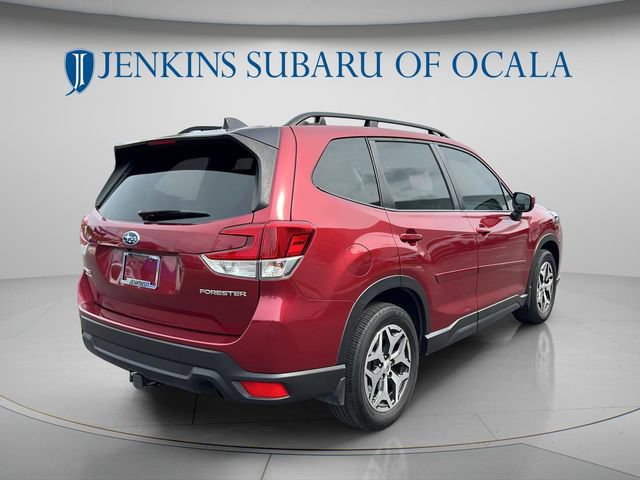 Used 2024 Subaru Forester Premium AWD/4WD image 3