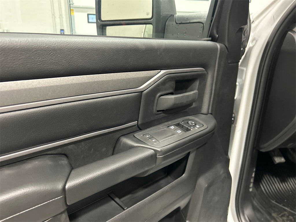 New 2026 RAM 3500 Tradesman image 13