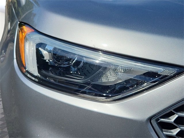 Used 2023 Ford Edge SEL image 8