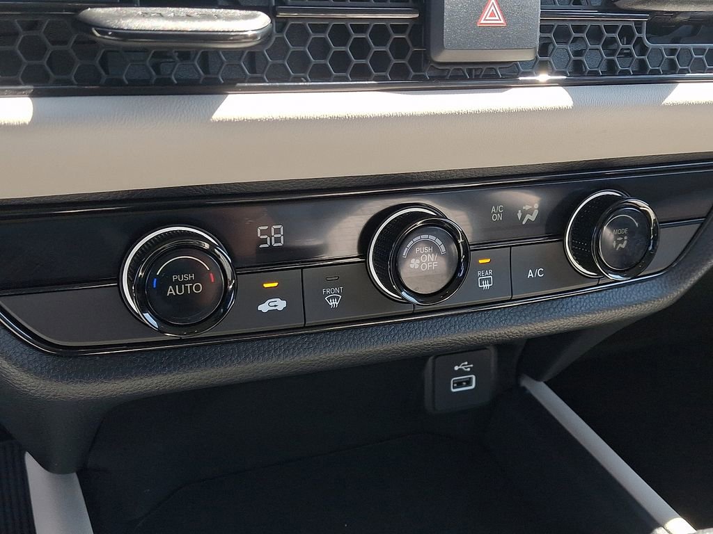 Used 2023 Honda HR-V LX image 16