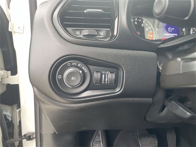 Used 2020 Jeep Renegade Altitude image 17