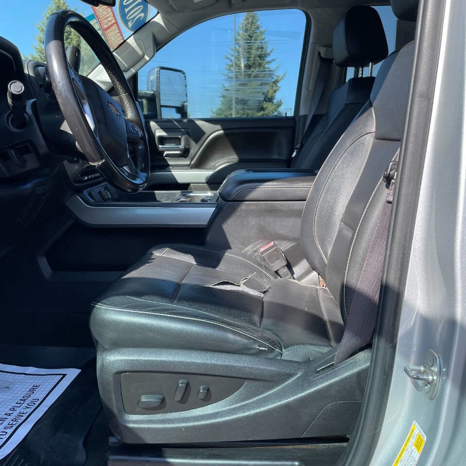 Used 2016 Chevrolet Silverado 2500 LTZ w/ Duramax Plus Package image 10