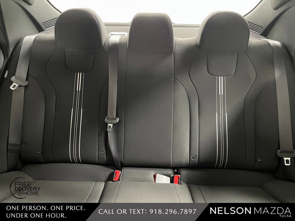 Used 2025 Hyundai Elantra Sport FWD image 29