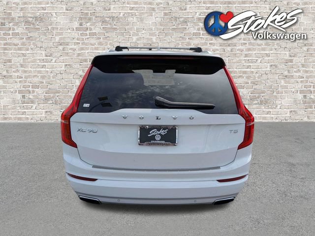 Used 2021 Volvo XC90 T5 Momentum w/ Protection Package Premier FWD image 5