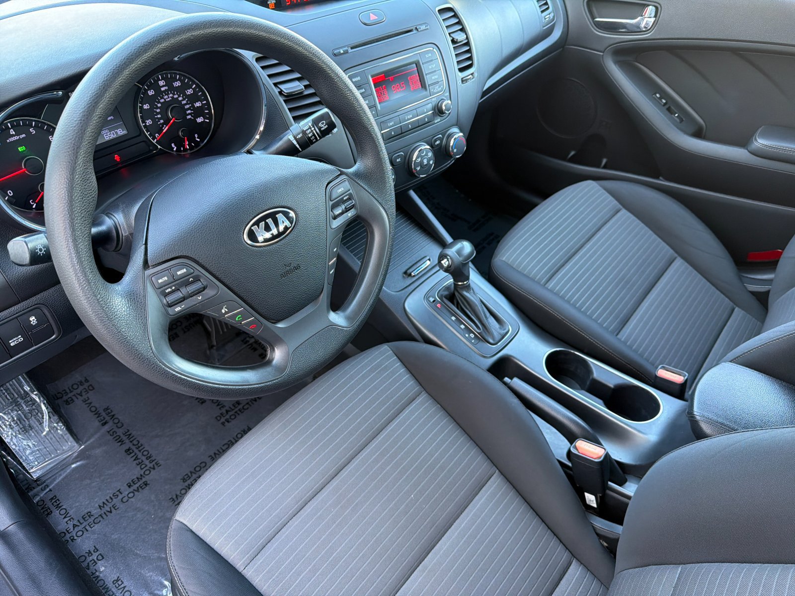 Used 2015 Kia Forte LX w/ Popular Package FWD image 10