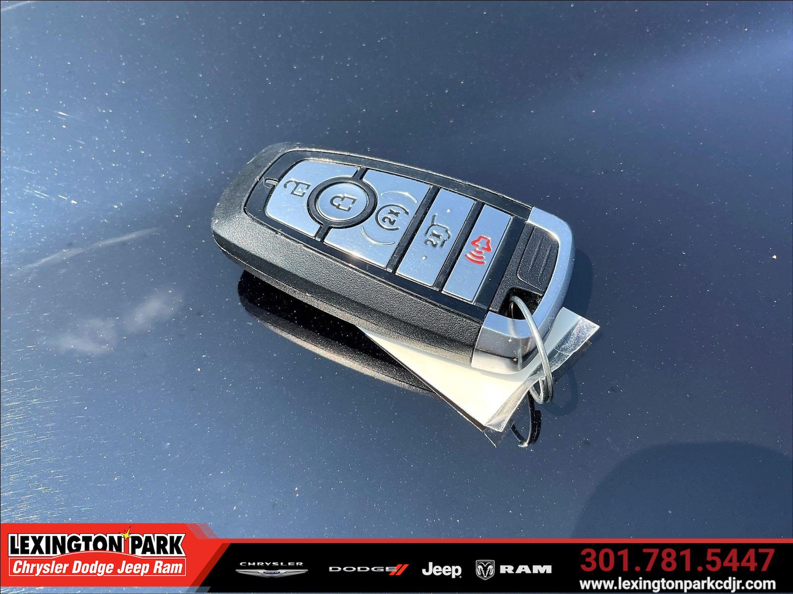 Used 2025 Ford Expedition Max Active AWD/4WD image 34
