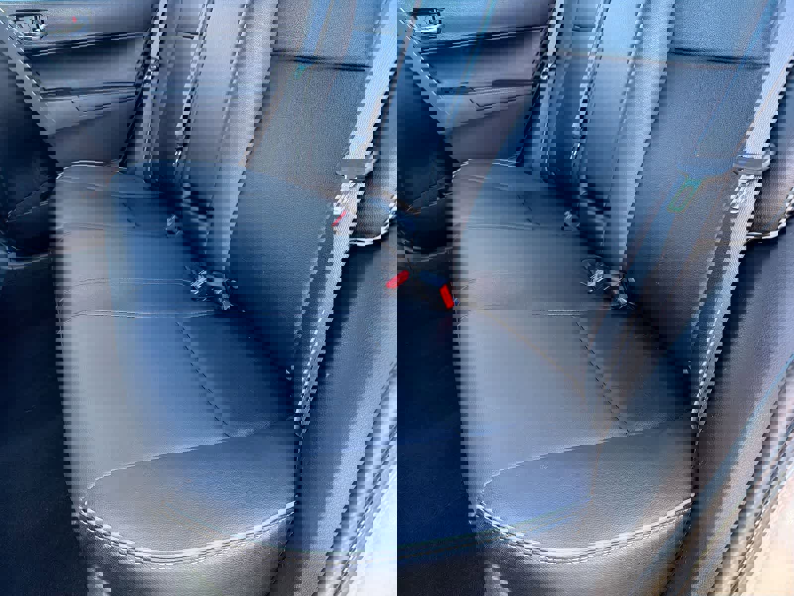 Used 2019 Toyota Corolla XLE image 21