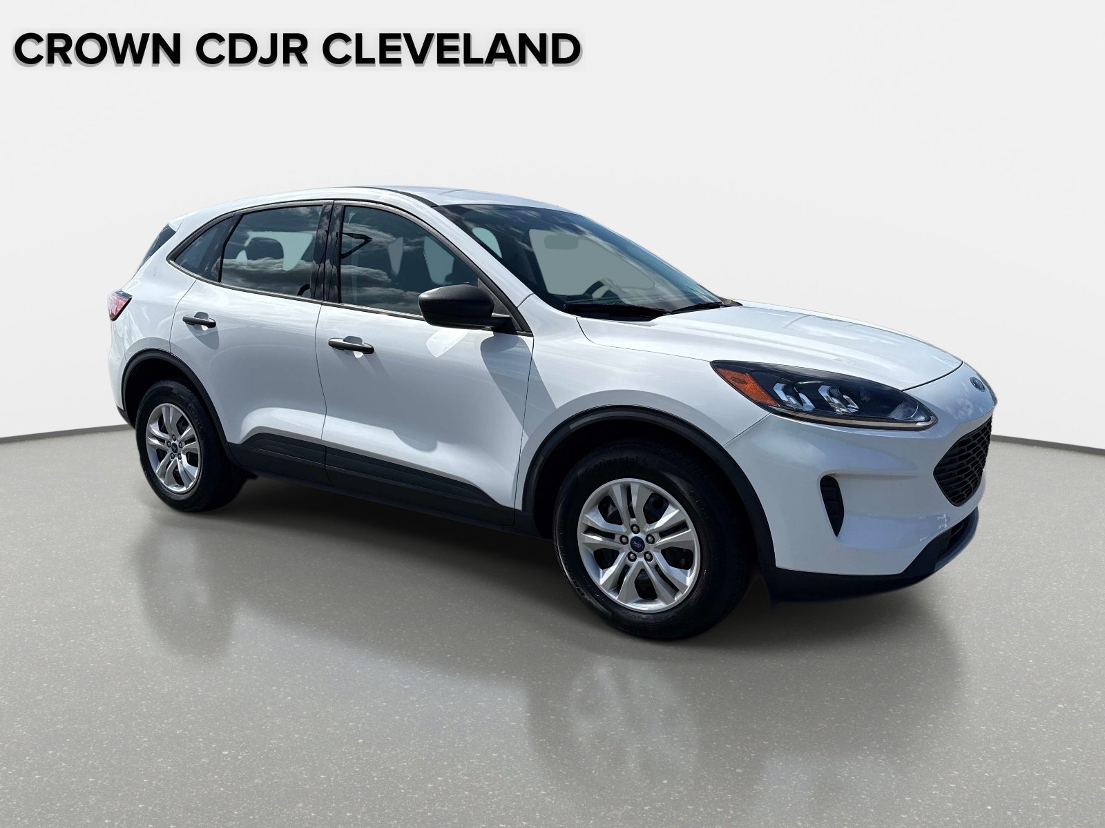 Used 2022 Ford Escape S AWD/4WD image 2