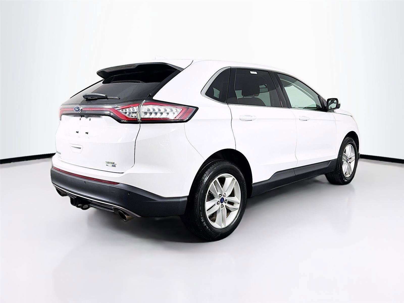 Used 2018 Ford Edge SEL w/ Class II Trailer Tow Package image 7