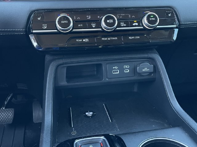 Certified 2025 Honda Pilot EX-L image 18