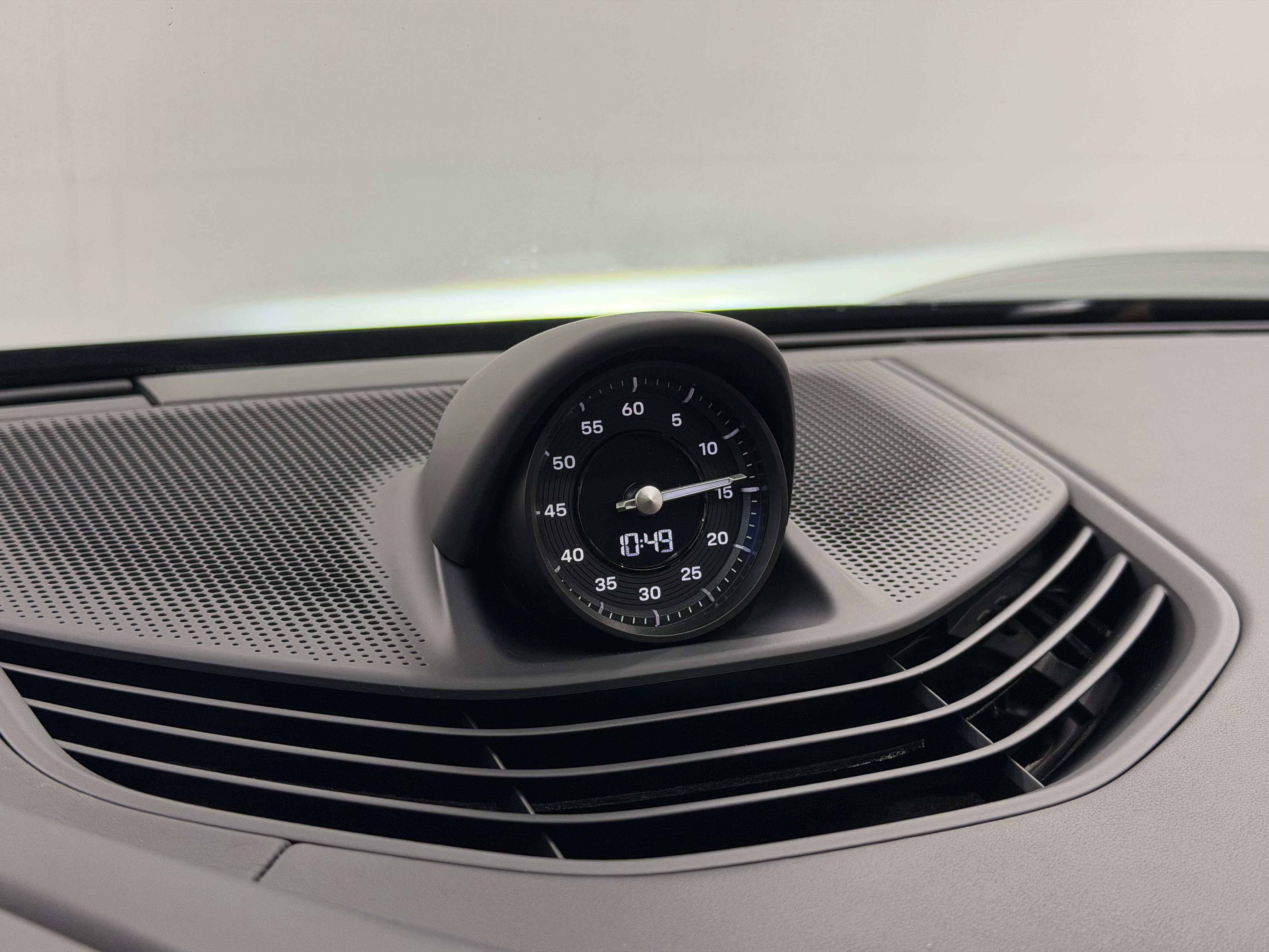 New 2026 Porsche Taycan GTS image 57