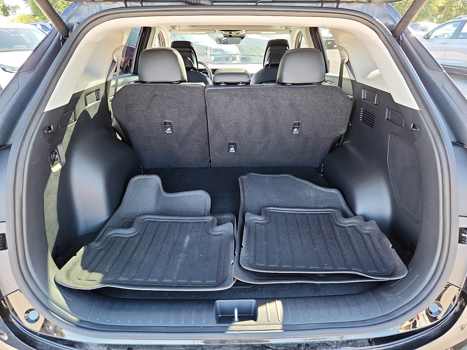 Used 2026 Kia Sportage SX AWD/4WD image 30