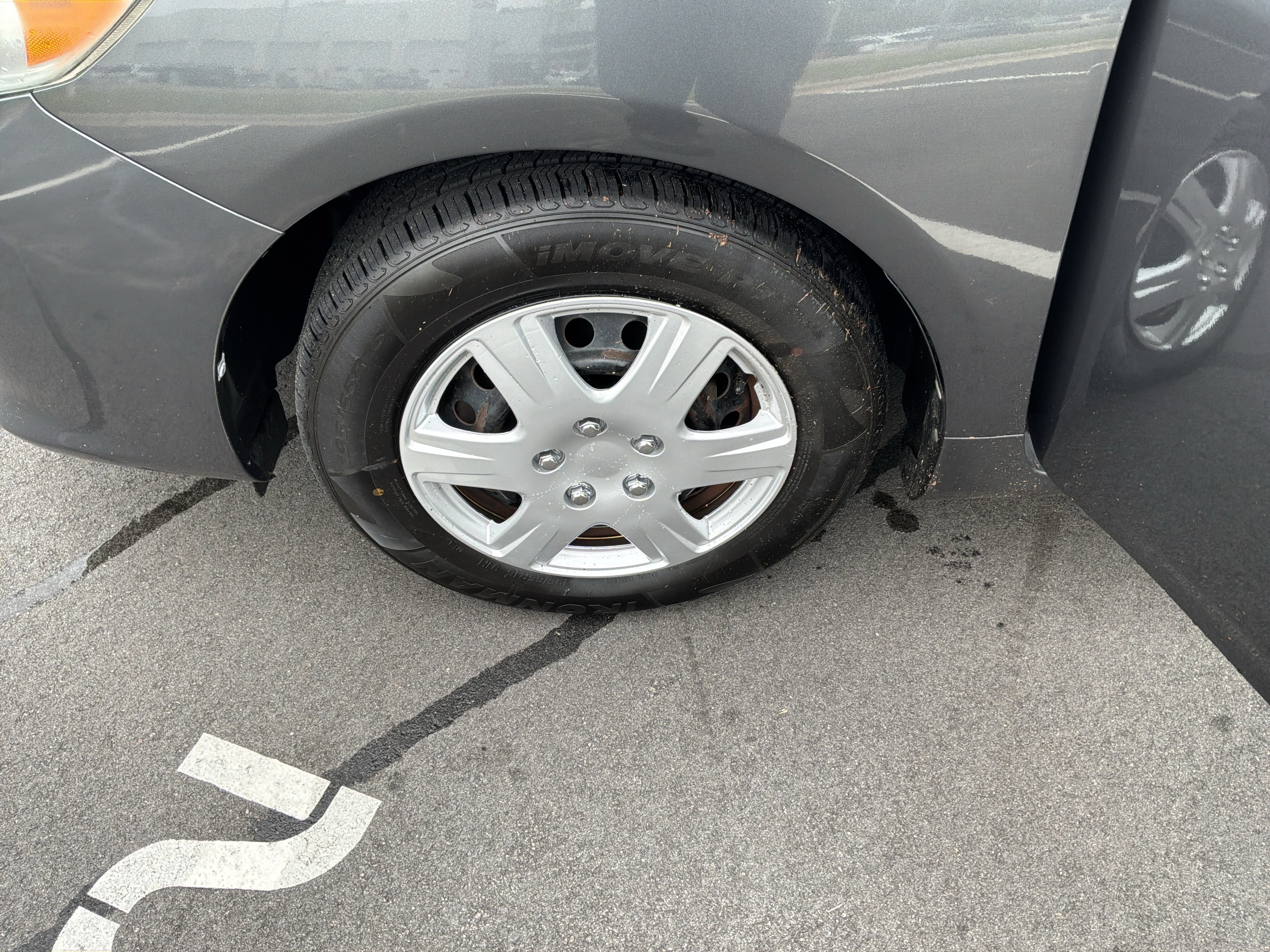 Used 2010 Toyota Corolla LE w/ All Weather Guard Pkg FWD image 13