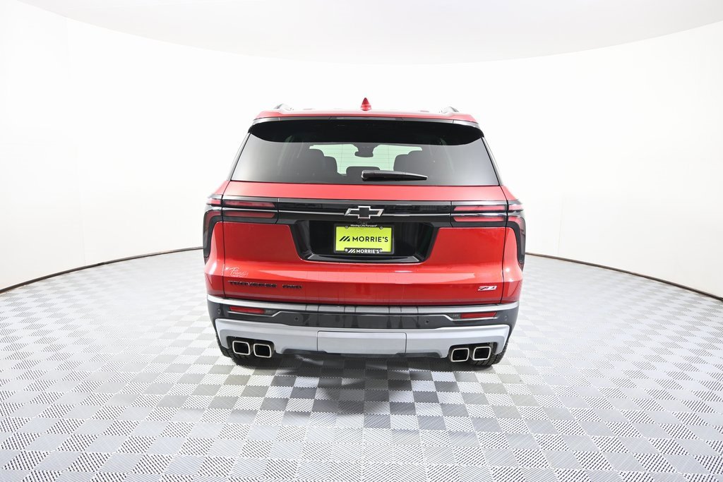 Used 2024 Chevrolet Traverse Z71 image 5