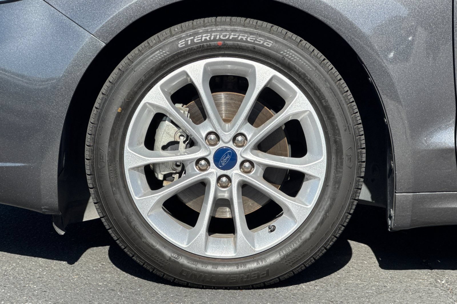 Used 2020 Ford Fusion SE FWD image 44