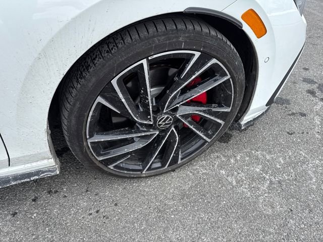 Used 2023 Volkswagen GTI Autobahn image 11