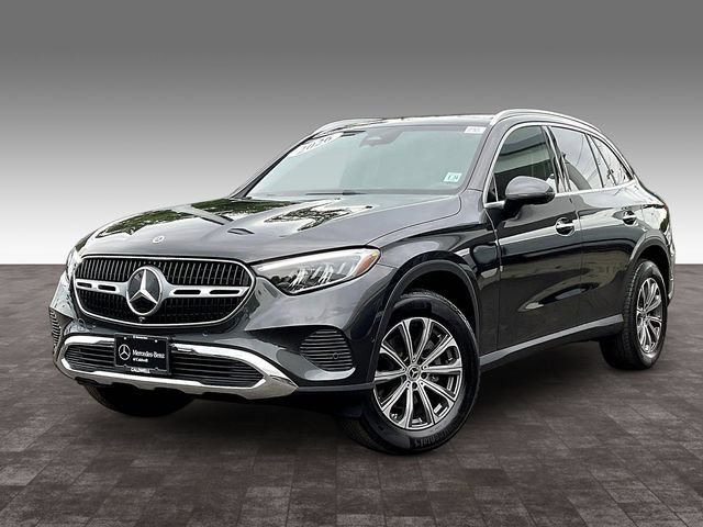 Used 2026 Mercedes-Benz GLC 300 4MATIC image 3