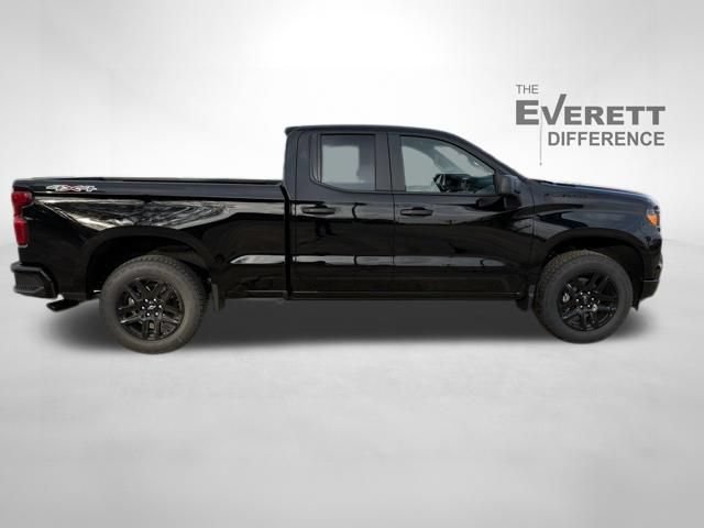 New 2026 Chevrolet Silverado 1500 Custom w/ Turbomax Blackout Package AWD/4WD image 8