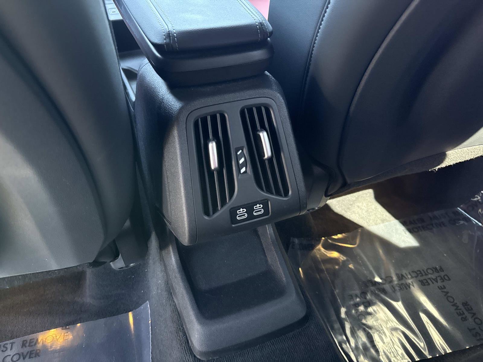 Used 2025 BMW X1 xDrive28i w/ M Sport Package AWD/4WD image 16