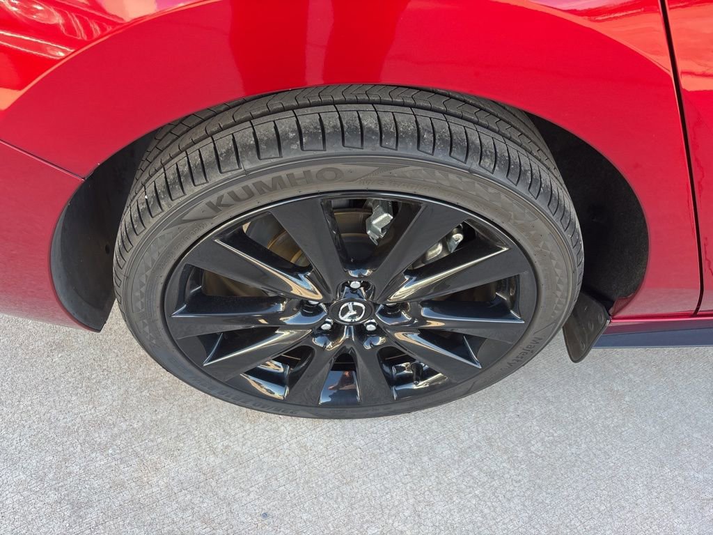 Used 2022 MAZDA MAZDA3 s image 11