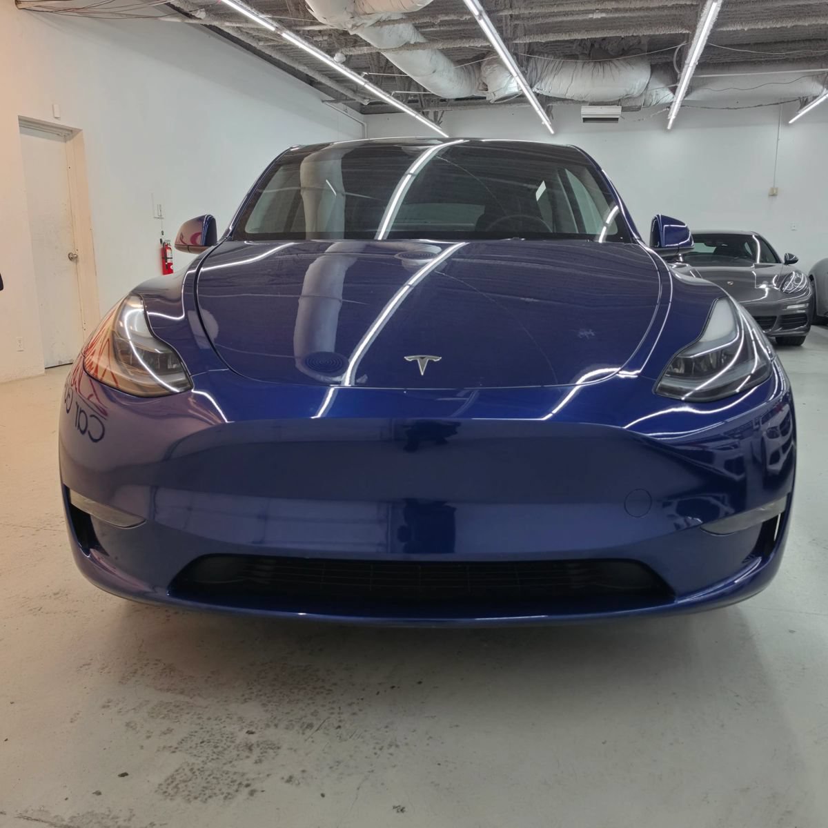 Used 2024 Tesla Model Y Long Range AWD/4WD image 9