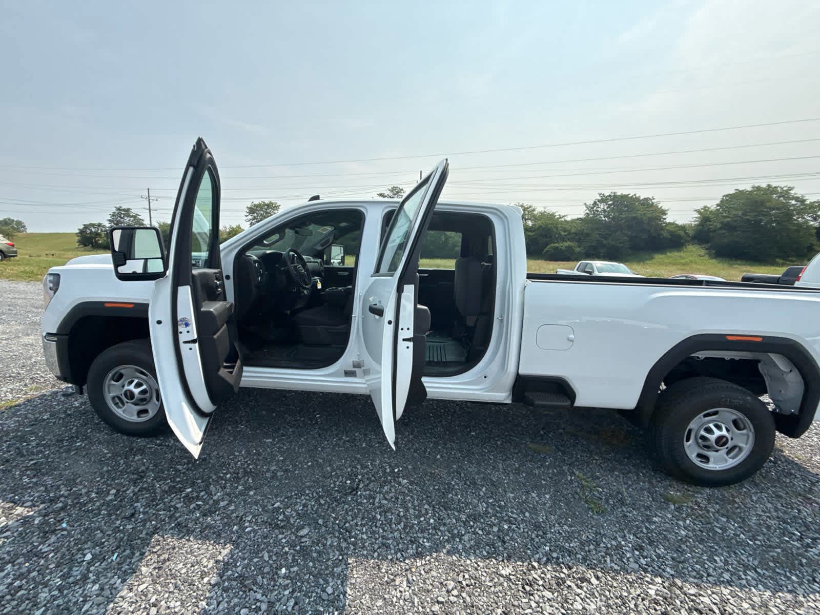 New 2026 GMC Sierra 2500 Pro AWD/4WD image 32