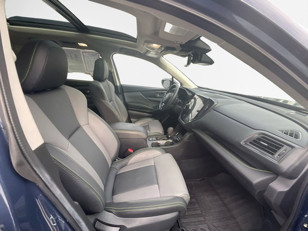 Used 2025 Subaru Ascent Onyx Edition image 24