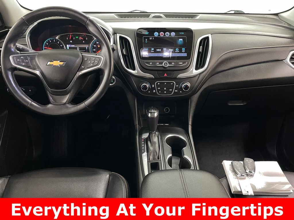 Used 2018 Chevrolet Equinox Premier image 2